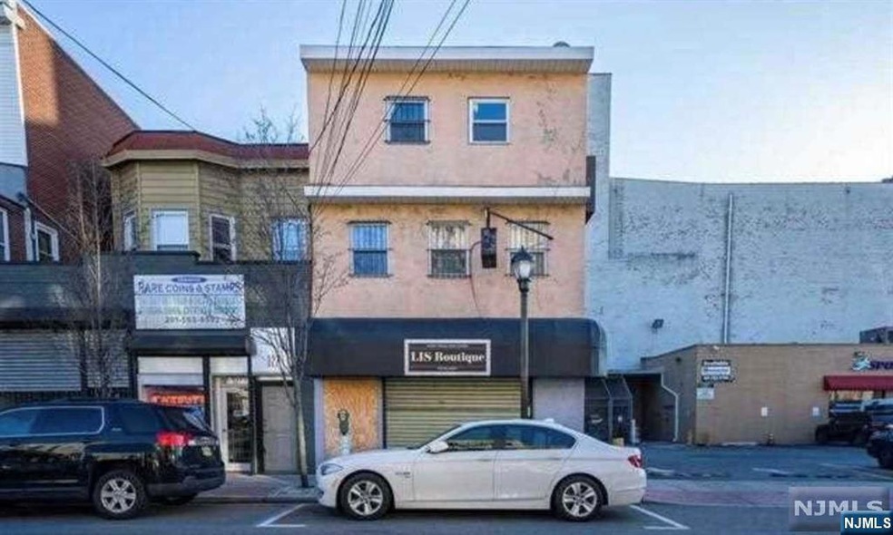 329 48th St, Union City, NJ 07087 - photo 1