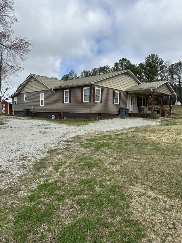 5235 Roby Rd, Enville, TN 38332 MLS RTC2622825