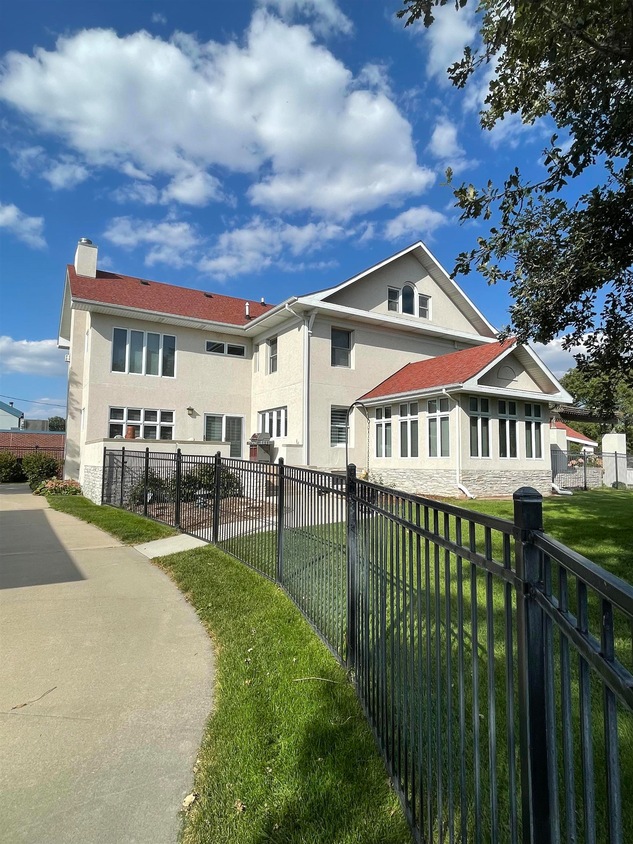 114 S 9th St, Newman Grove, NE 68758 MLS 230598