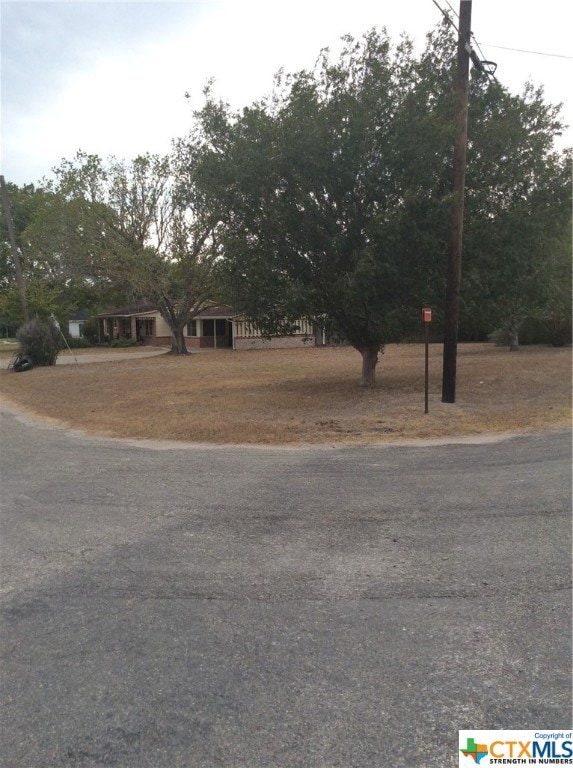 1310 N Mcleod St, Cuero, TX 77954 MLS 518790