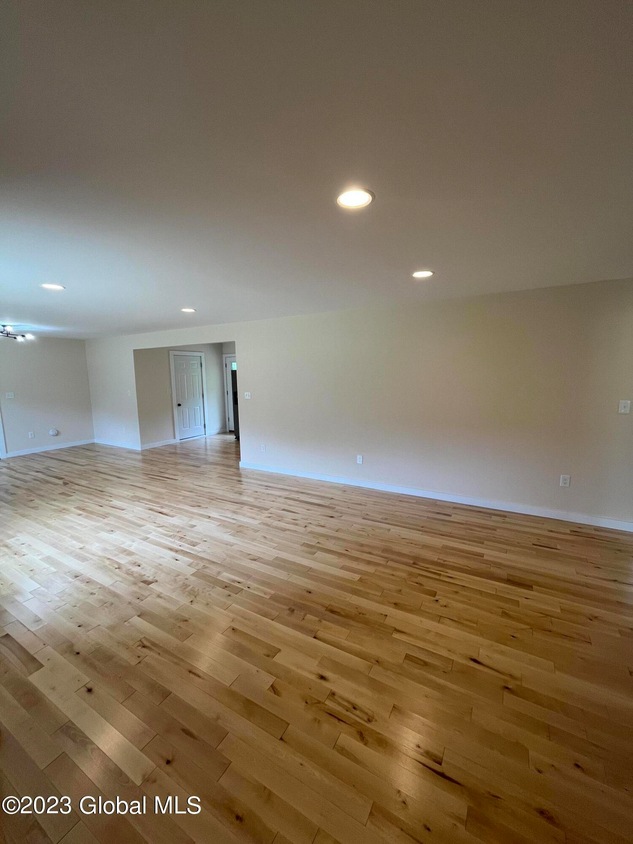 586 Starr Rd Unit 592, Ravena, NY 12143 MLS 202319804