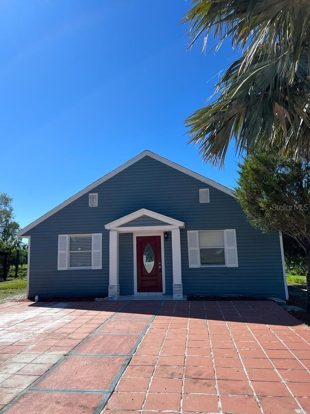 464 Avenue S, Moore Haven, FL 33471 MLS MFRS5099097