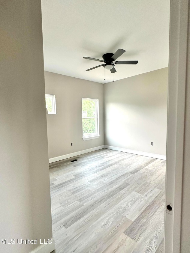 103 Lakeside Dr, Waveland, MS 39576 MLS 4038493