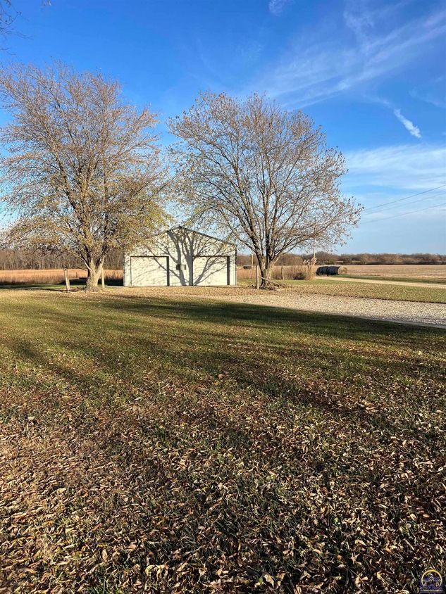 4030 W 165th St, Scranton, KS 66537 MLS SUN231822