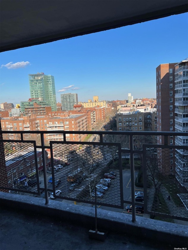 13810 Franklin Ave Unit 12 J, Flushing, NY 11355 MLS ONE3520489