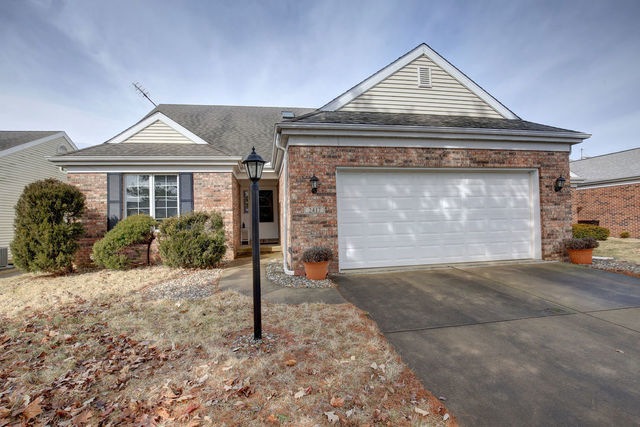 61821 Real Estate & Homes for Sale - Homes.com