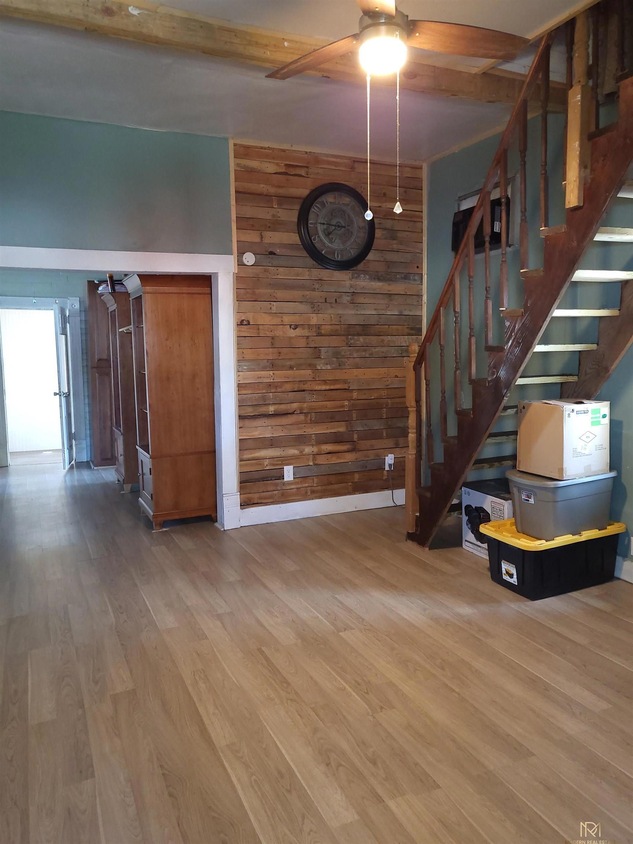 112 N 7th St, Wymore, NE 68466 MLS 22315833