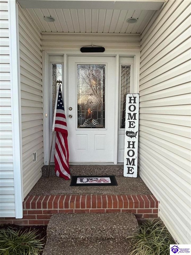 902 Muirfield Cir, Bowling Green, KY 42104 MLS HK24000345