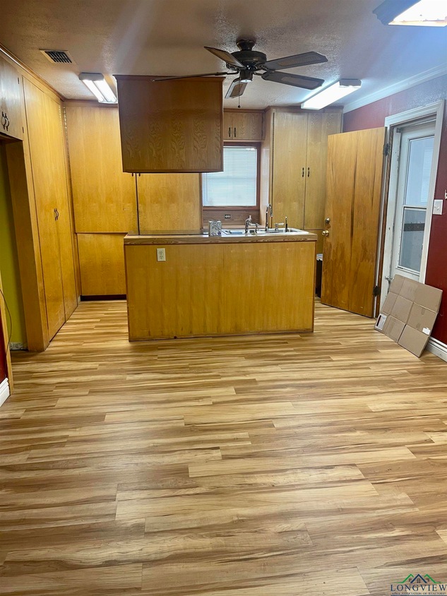 805 Alexander St, Carthage, TX 75633 MLS 20233497