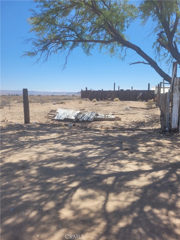 21284 Santa fe Ave, Hinkley, CA 92347 MLS HD23169899