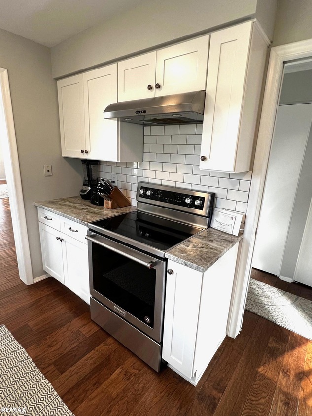 2300 Red Run Ct Unit G, Royal Oak, MI 48073 | MLS# 50141660 | Homes.com