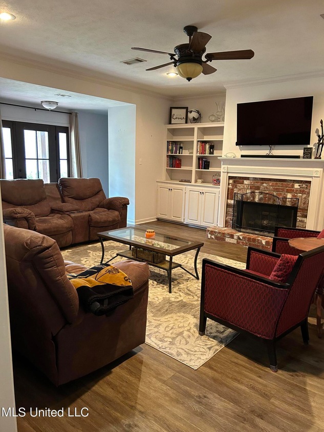 466 Shadowood Dr, Ridgeland, MS 39157 MLS 4064065