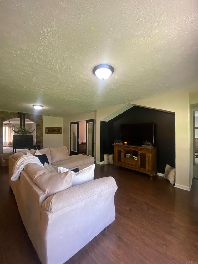 1453 N County Road 275 W, Paoli, IN 47454