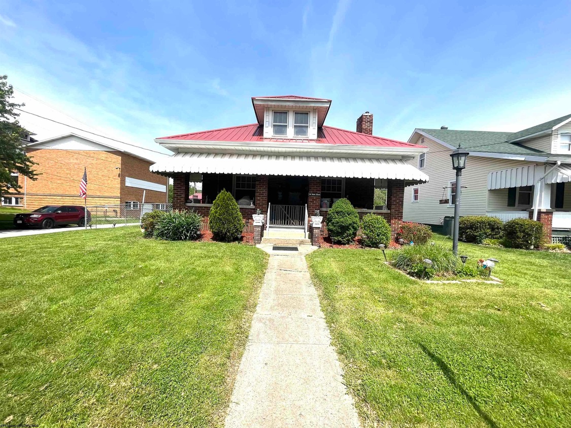 39 Friendly Landing, Sistersville, WV 26175