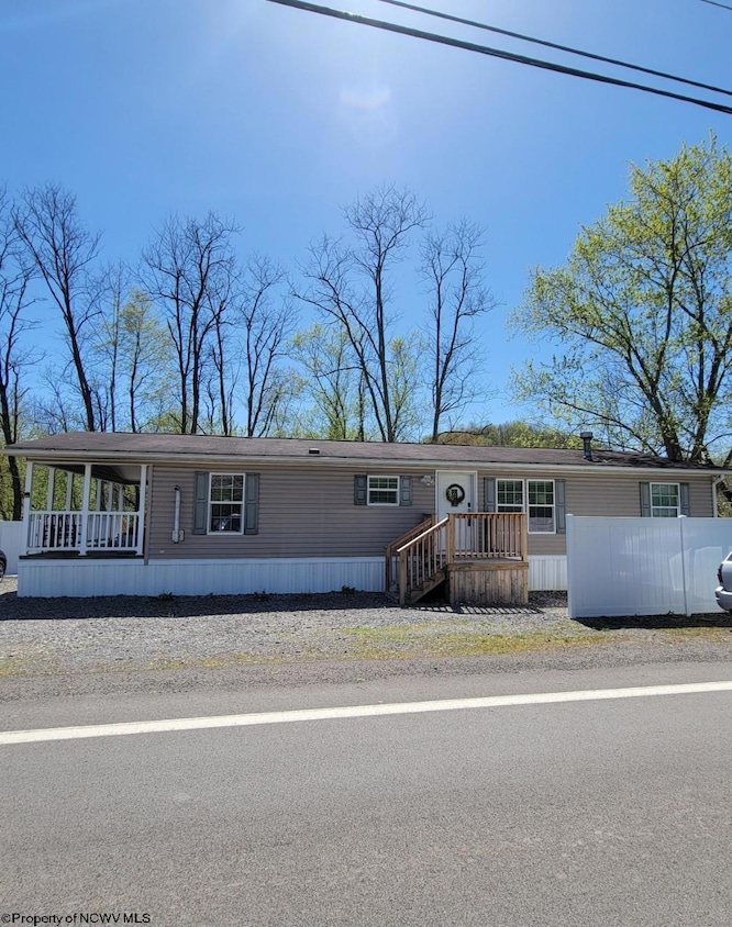 413 Us Hwy 33 Rd, Weston, WV 26452