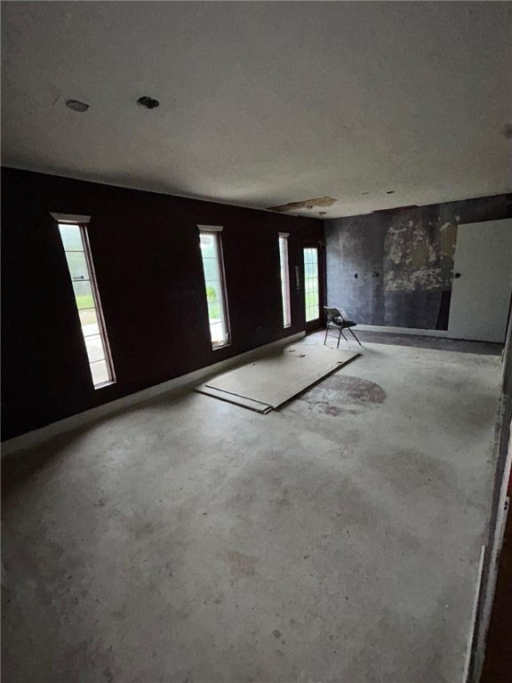 102 N Navasota St, Hearne, TX 77859 MLS 216679