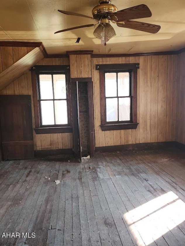 2113 Valley Rd, Schellsburg, PA 15559 MLS 72531