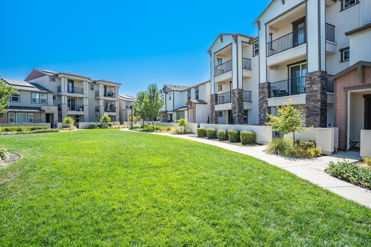 Sacramento County CA Townhomes for Sale - Homes.com