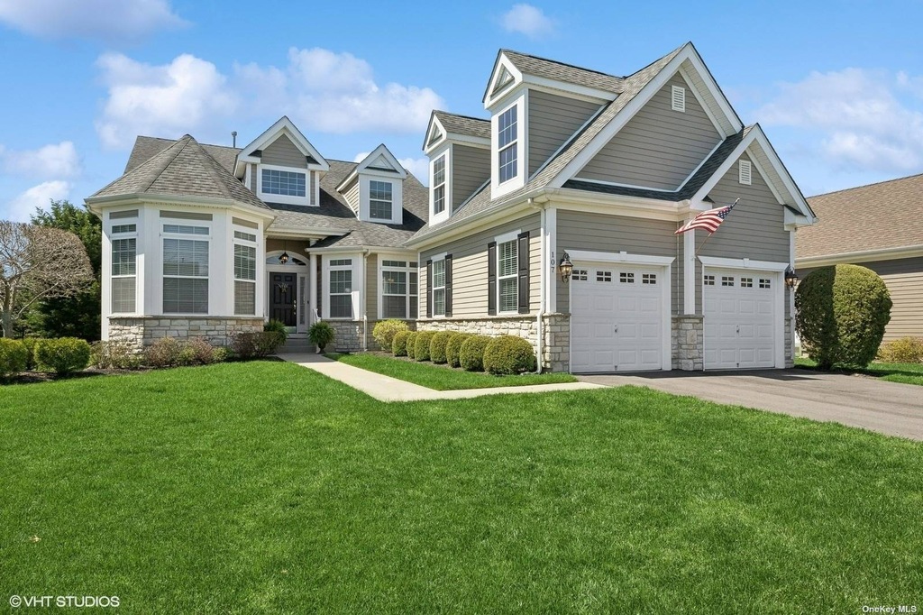 107 Foxglove Row, Aquebogue, NY 11931 MLS ONE3544813