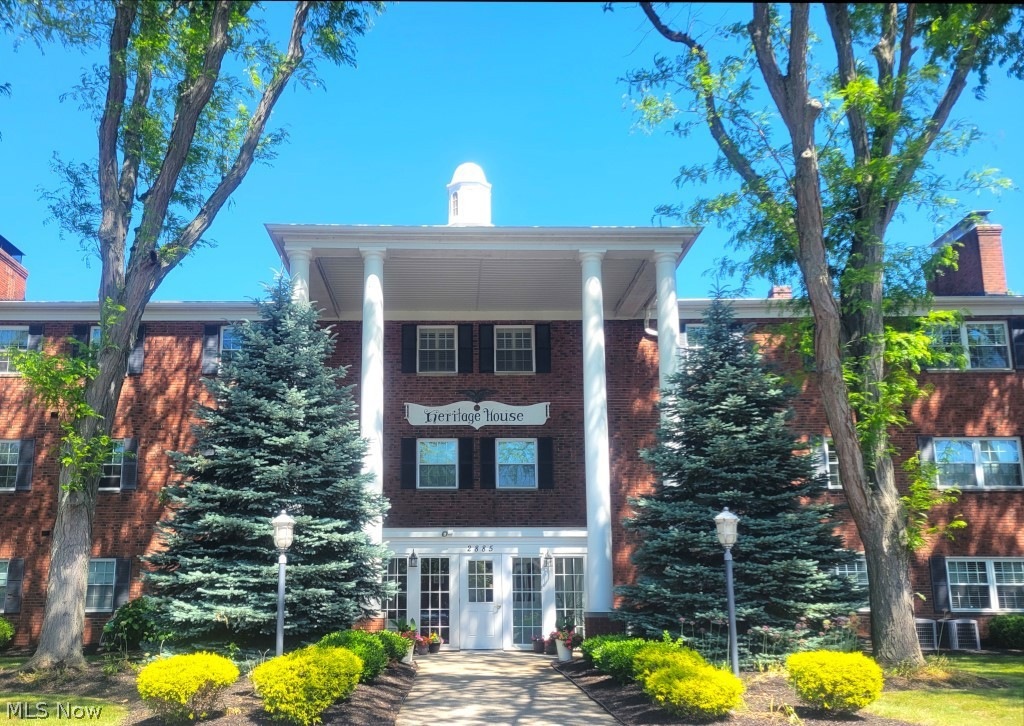 2885 Pease Dr Unit 102, Rocky River, OH 44116 MLS 5039169