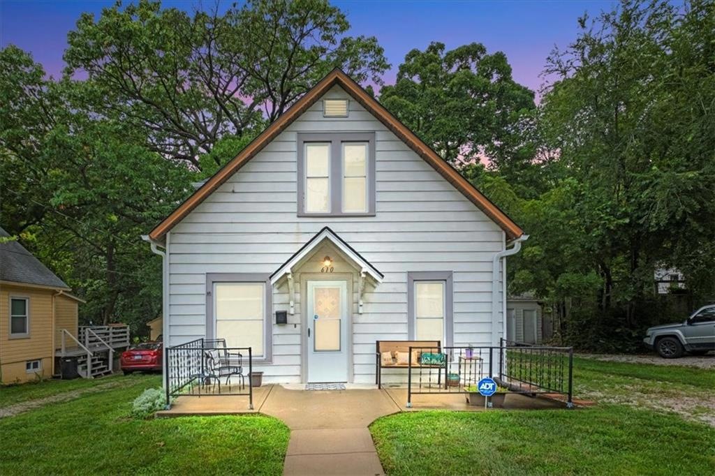 610 N Nettleton Ave, Bonner Springs, KS 66012 MLS HMS2448025