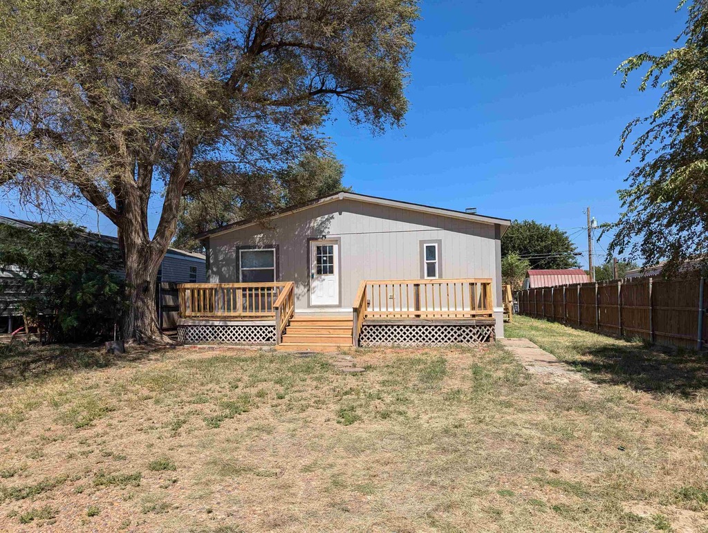 2326 Kansas Ave, Woodward, OK 73801 MLS 20241456