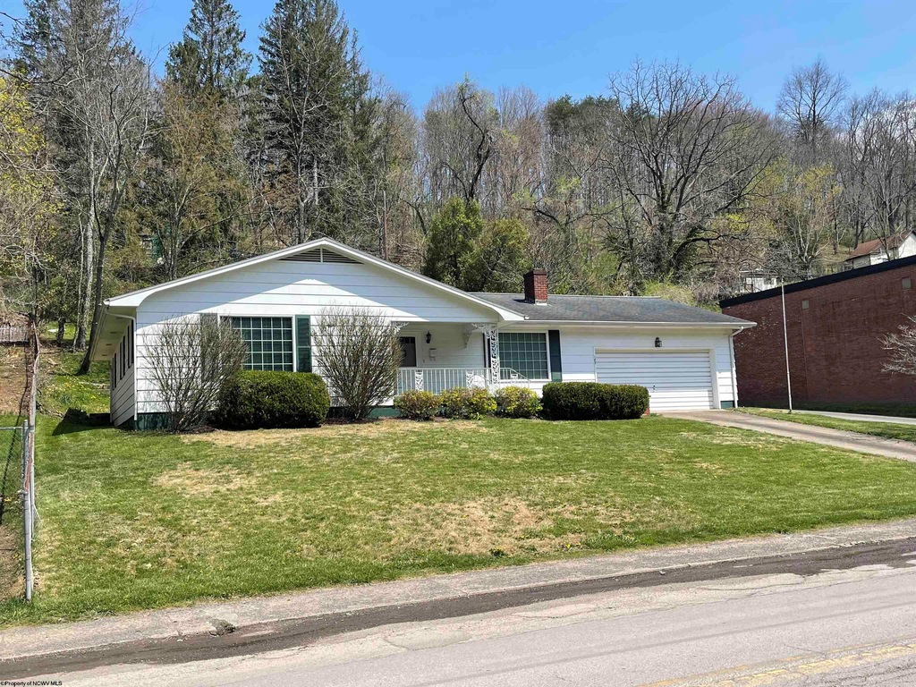 187 W Main St, Salem, WV 26426 For Sale