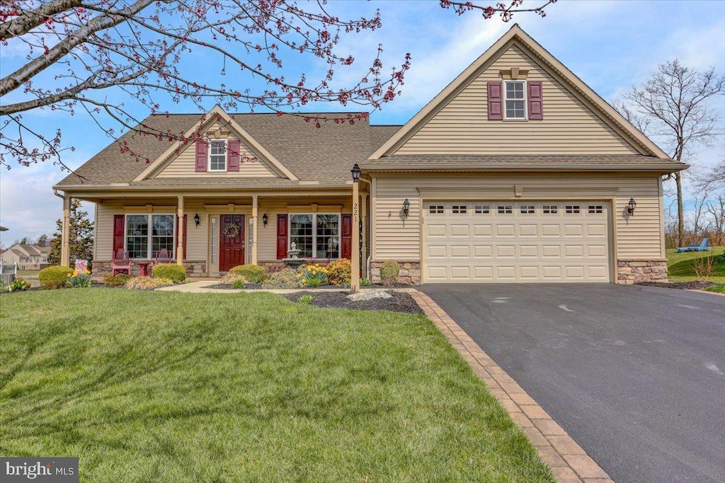 221 Copper Beech Ln, Womelsdorf, PA 19567 | MLS# PABK2041138 | Homes.com