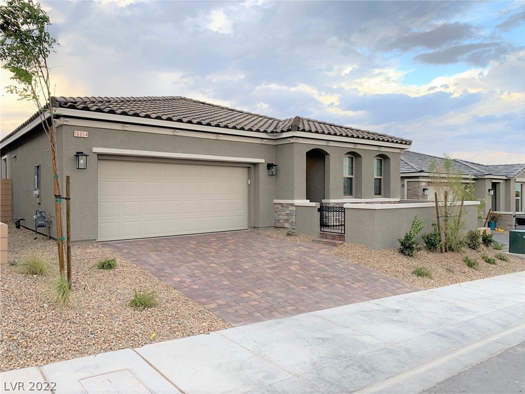 10954 Tracy Stevens Ave, Las Vegas, NV 89166 MLS 2434144