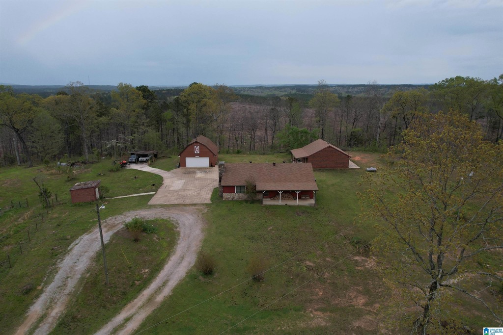 190 Paradise Acres, West Blocton, AL 35184 | MLS# 21387326 | Homes.com