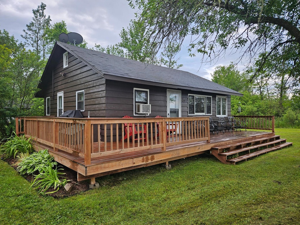 49290 Center Point Rd, Big Fork, MN 56628 MLS NST6569262