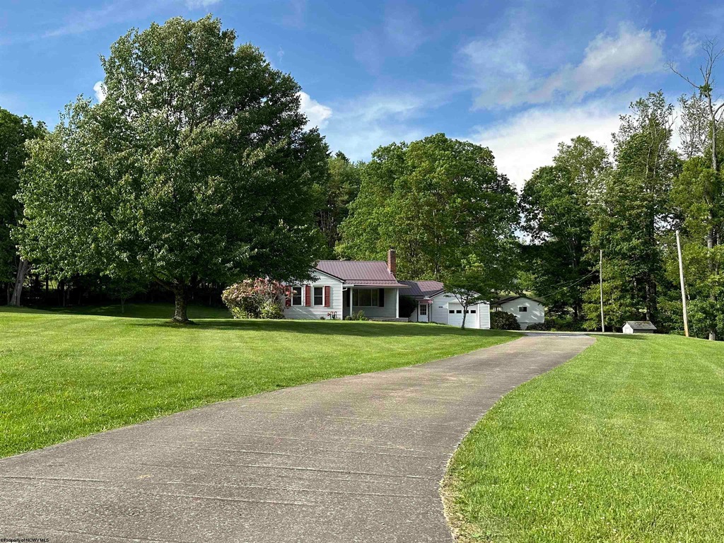 406 South Rd, Arthurdale, WV 26520 MLS 10154531