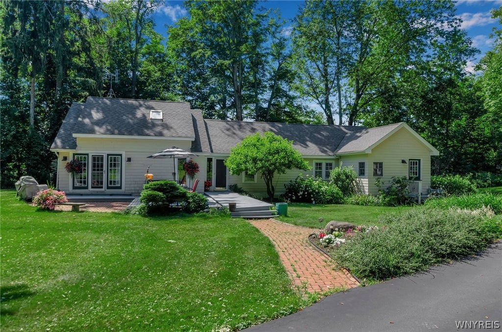 7261 Davis Rd, West Falls, NY 14170 | Homes.com