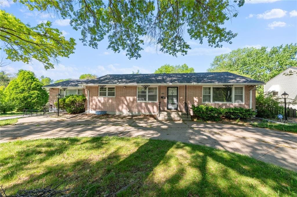 6400 N Flora Ave, Kansas City, MO 64118 | Homes.com