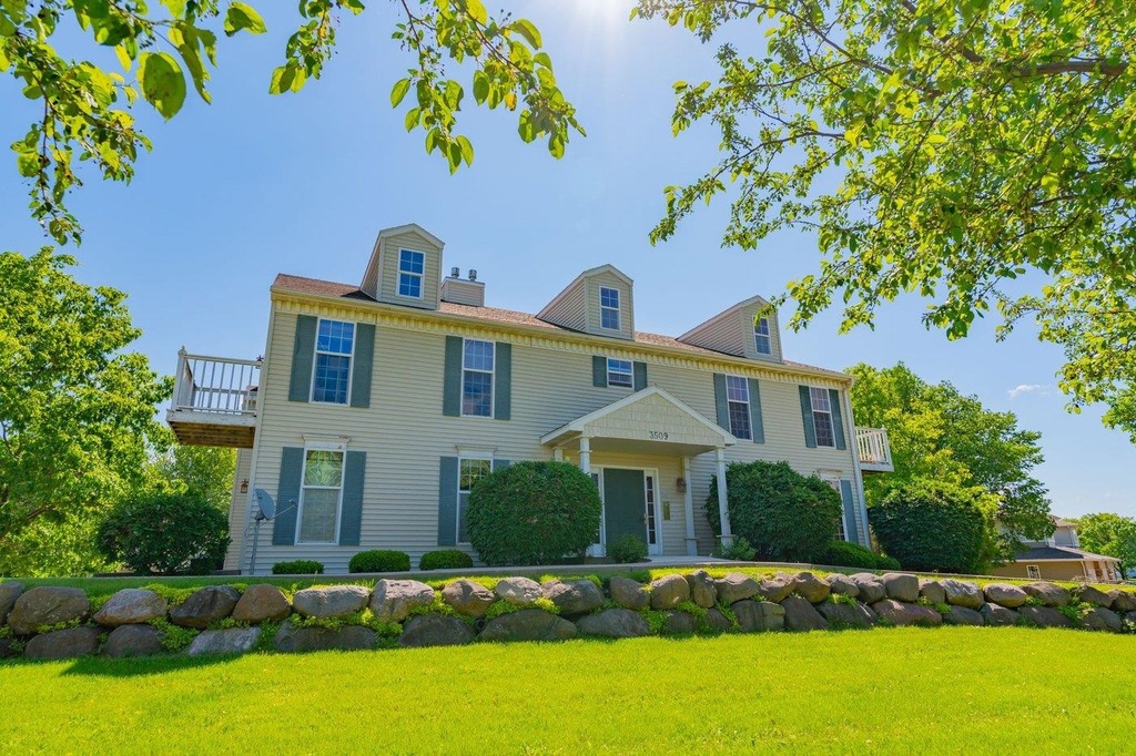 3509 Maple Grove Dr Unit 1, Madison, WI 53719 MLS 1975799