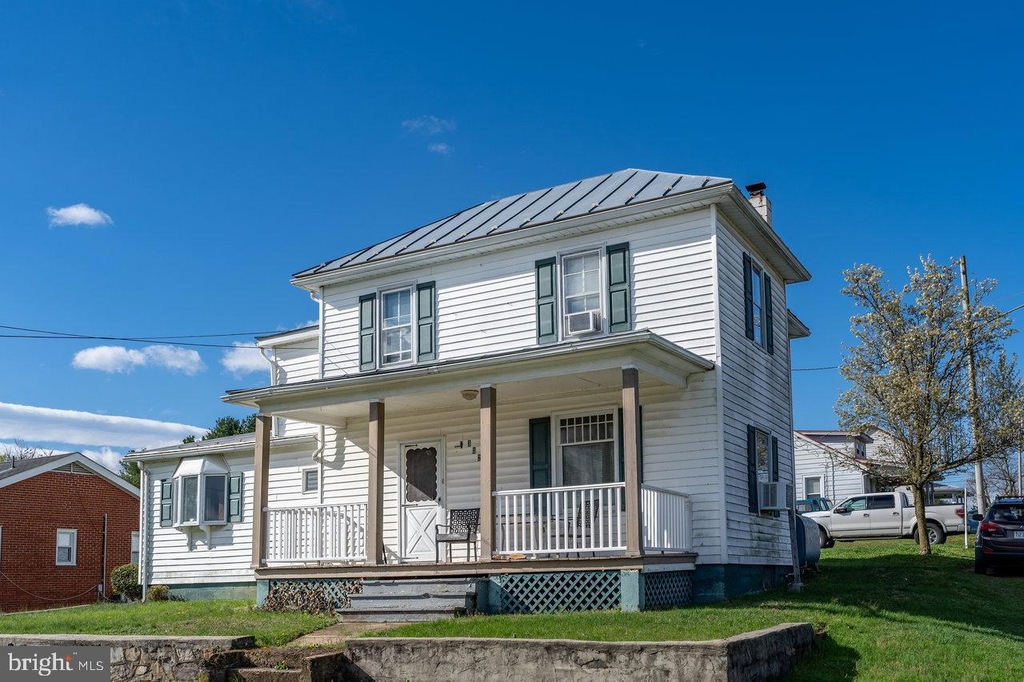302 Ninth Ave, Luray, VA 22835 MLS VAPA2003366