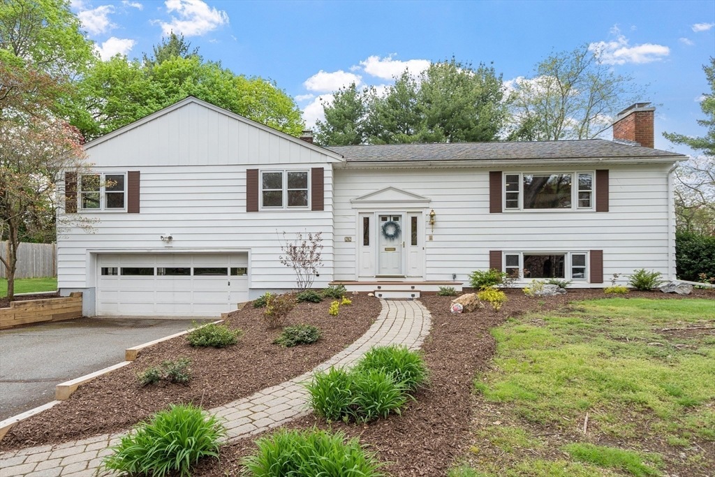 Sold 22 Ellis Dr, Worcester, Ma 01609 