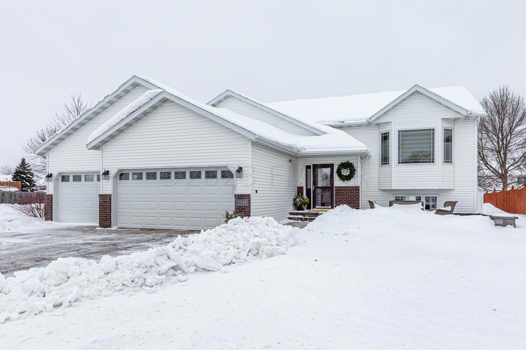 3339 44th Ave S, Fargo, ND 58104 Recently Sold