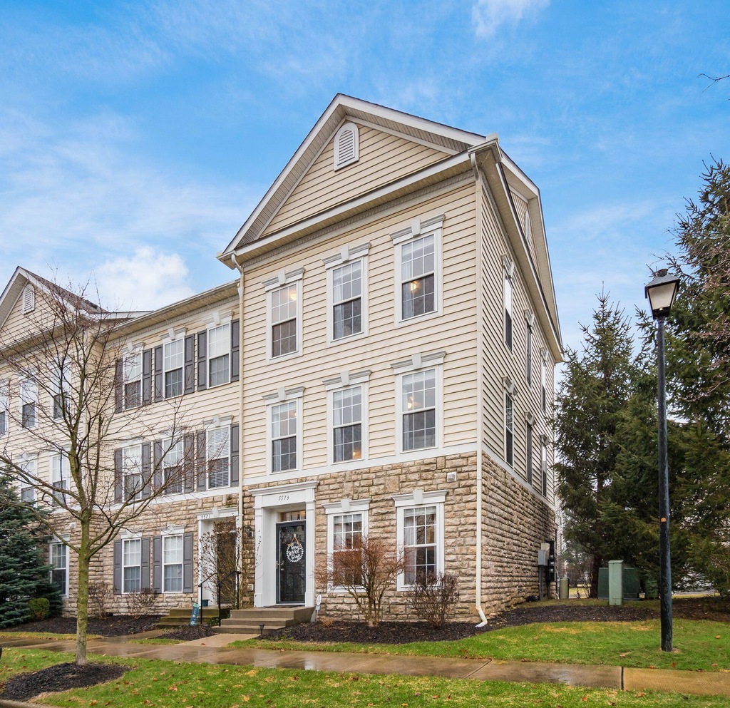 5573 Bow Falls Blvd, Dublin, OH 43016 MLS 224003574