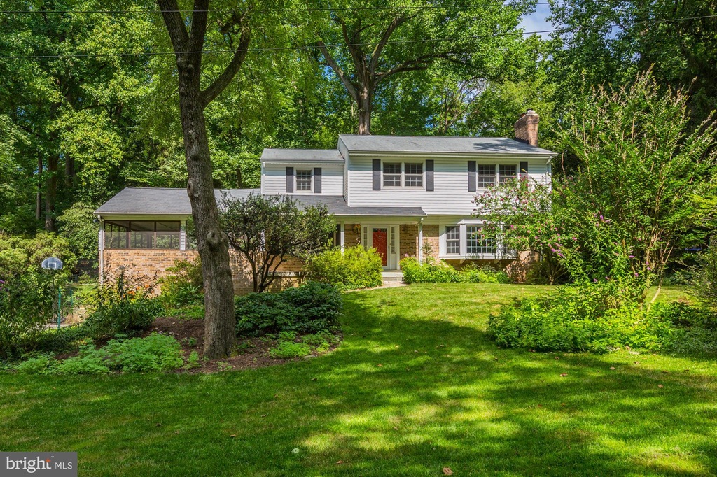 12524 Meadowood Dr, Silver Spring, MD 20904 MLS MDMC716682