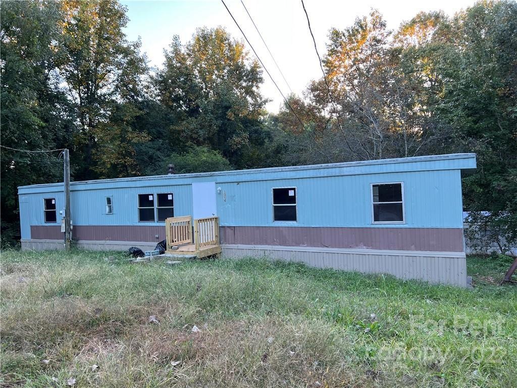 1016 L Birchfield Ln, Stanley, NC 28164 MLS CAR3912855