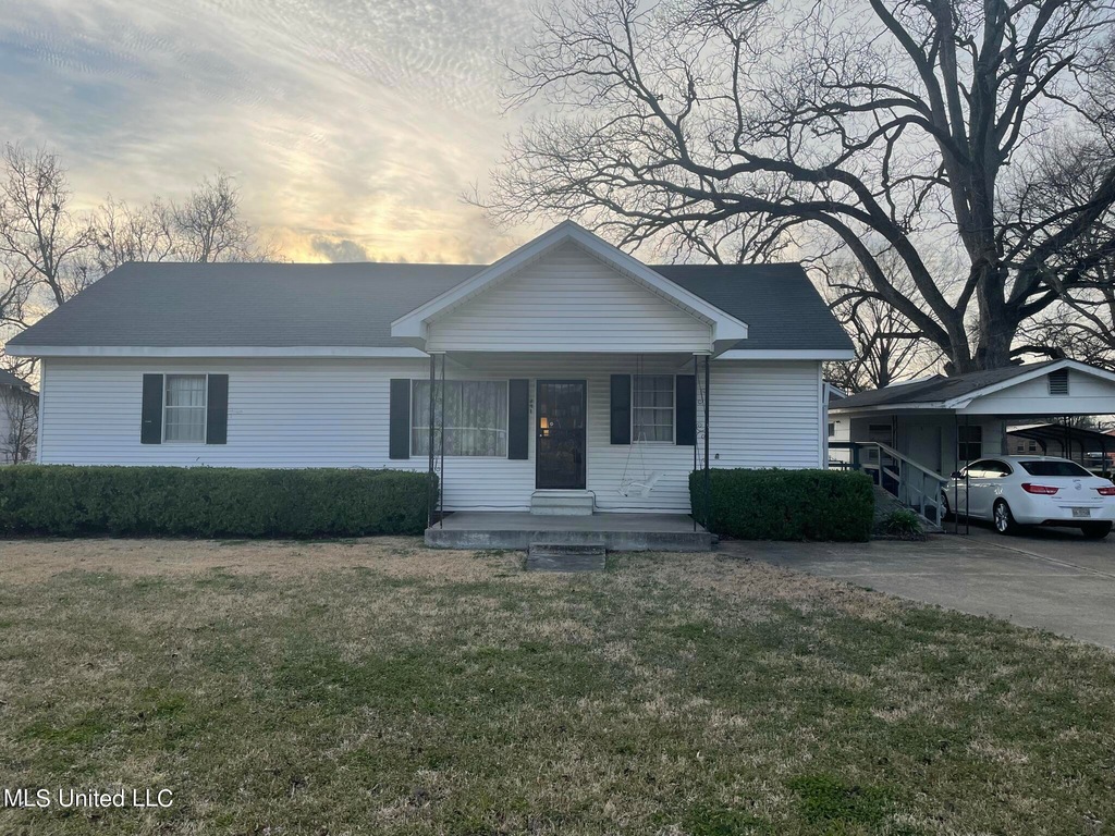 801 East Ave N, Hollandale, MS 38748 MLS 4071906