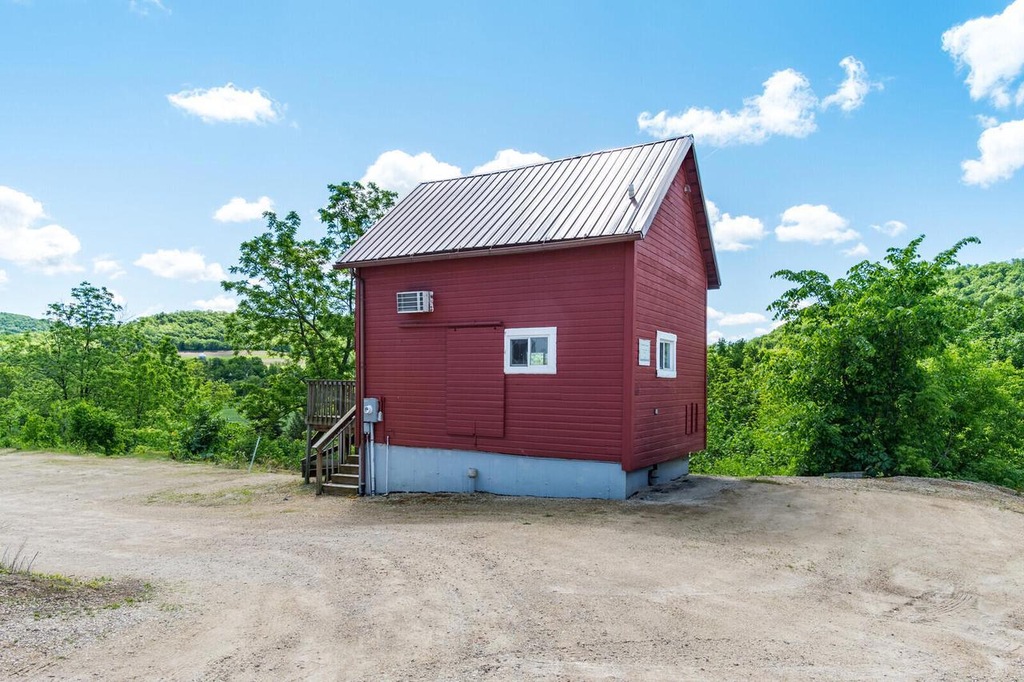 115 Swain St, Chaseburg, WI 54621 MLS 1877865