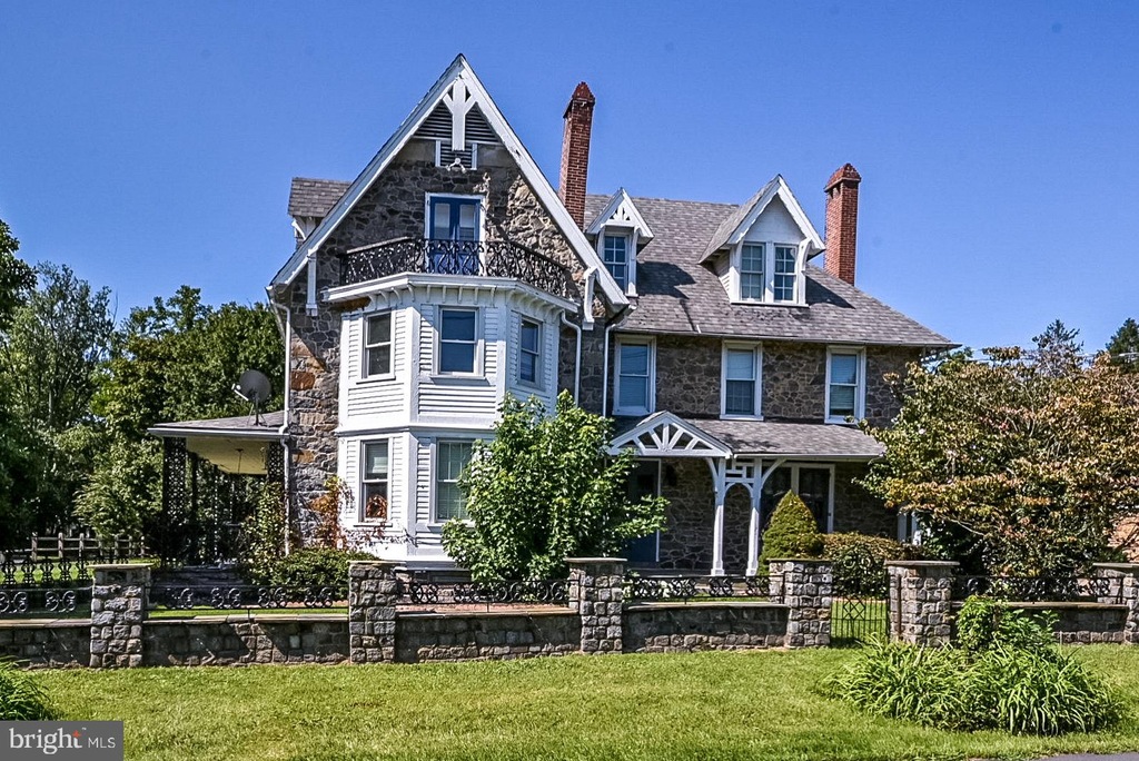 906 Shipley Rd, Wilmington, DE 19803 MLS DENC2006626