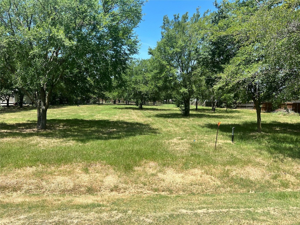 302 Janis Ln, Krugerville, TX 76227 MLS 20663111