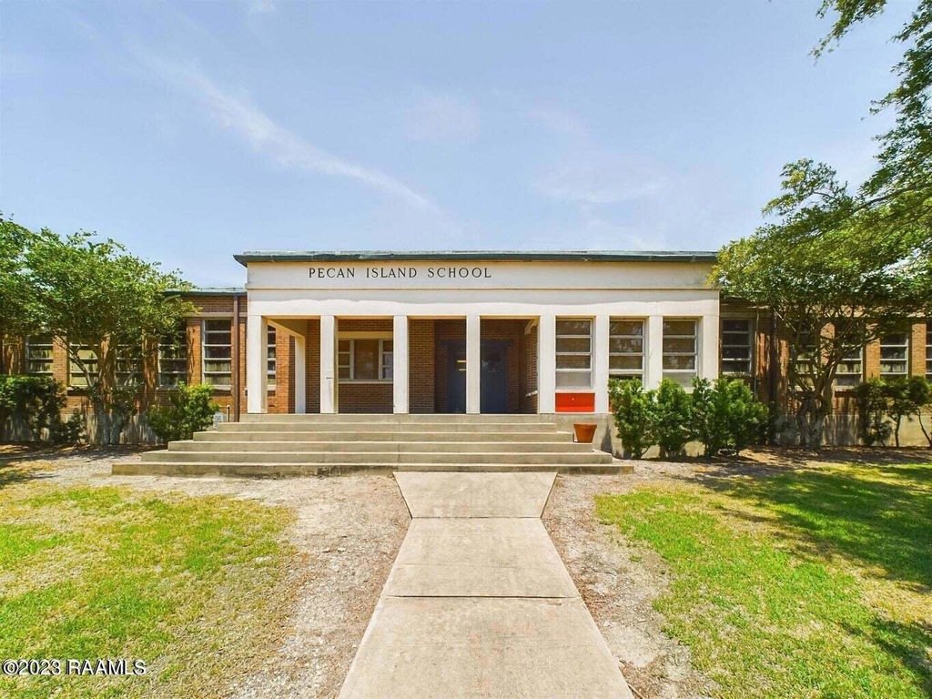 28902 W La Hwy 82, Pecan Island, LA 70548 MLS 23008940