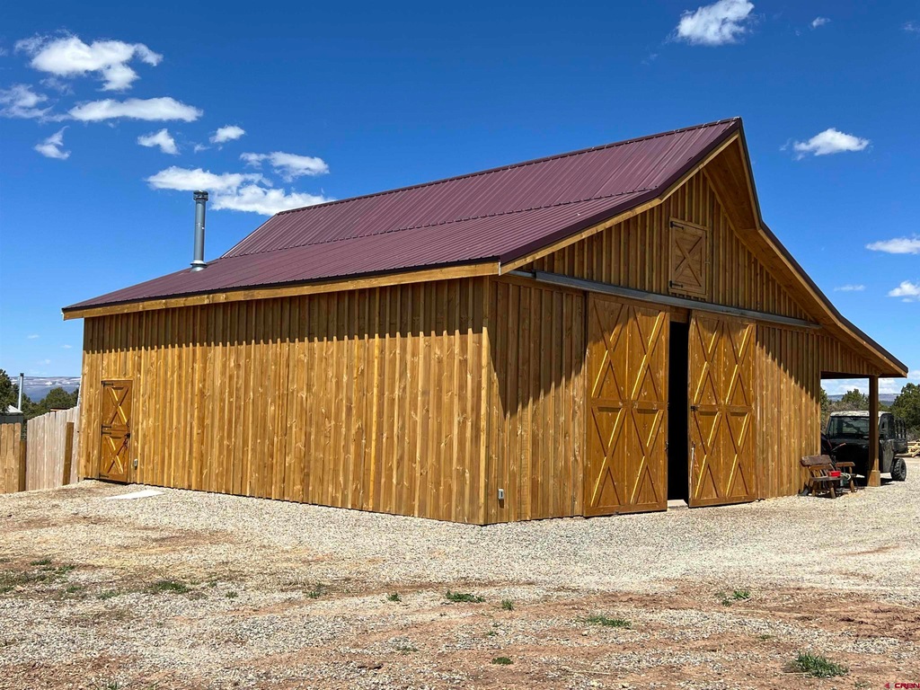 1255 E V44e County Rd