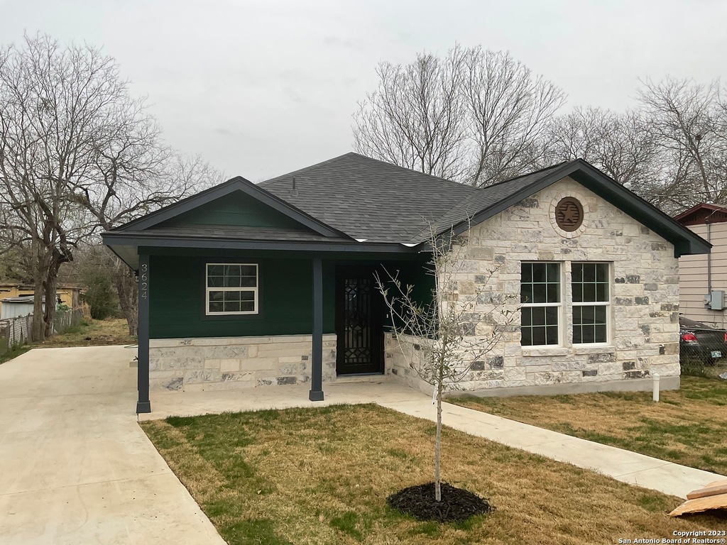 3624 Commercial Ave, San Antonio, TX 78221 For Sale