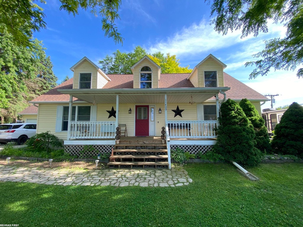 11409 Jeddo Rd, Brockway, MI 48097 MLS 50144118