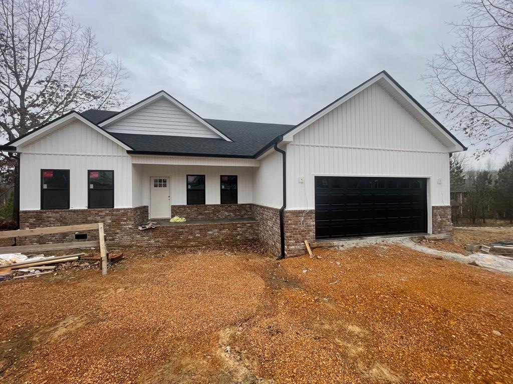 Sold 135 Eiffel Tower Ln, Paris, TN 38242 | Homes.com